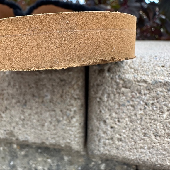 Stuart Weitzman Black Comfort Cammy Slide Sandals Shearling Strap Leather 7B - Picture 7 of 9